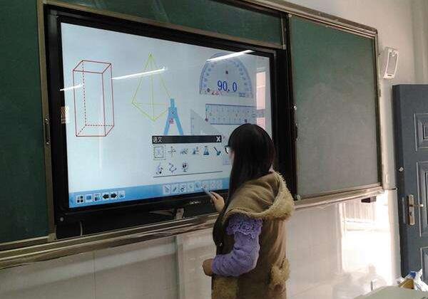 學(xué)校教學(xué)一體機(jī)觸摸屏被鎖了怎么辦？